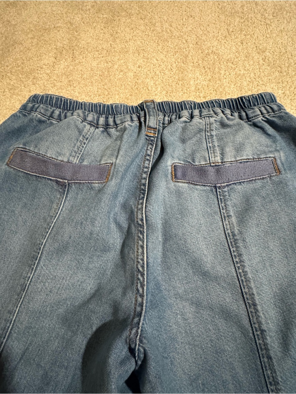 Pilcro Beach Cargo Mid-Rise Jeans Size 28 - Picture 11 of 16